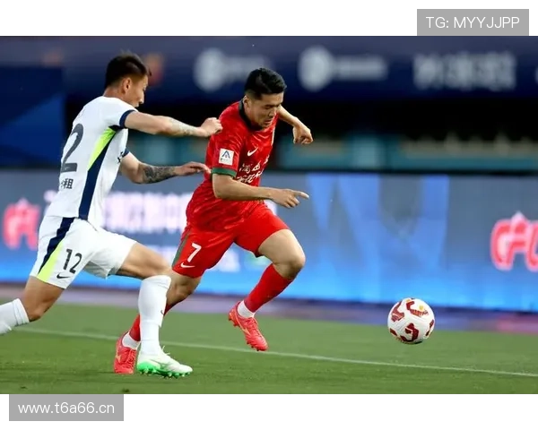 中甲焦点战激烈对决多队争夺升级席位关键比分与表现全解析走势与数据观察 - 副本 (2)